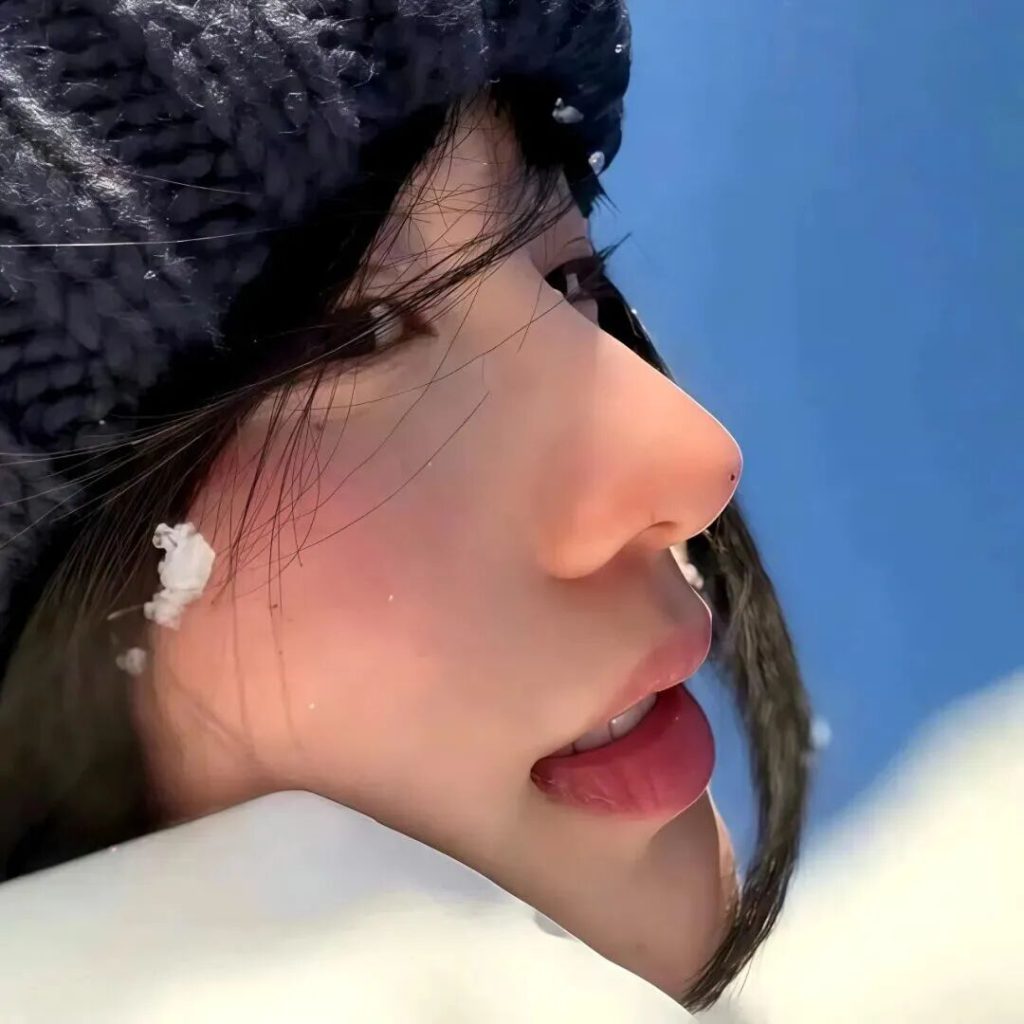 图片[3]-𝙒𝙚𝘾𝙝𝙖𝙩 | 女生头像100张【可直接保存】-优美阁